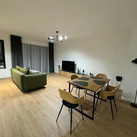 Modern 2 With Free Parking *
